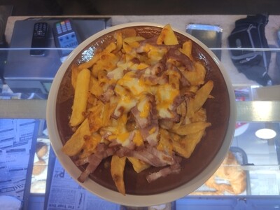 BACON PAPAS AL HORNO CON SALSA RANCH Y QUESO BACON PAPAS AL HORNO CON SALSA RANCH Y QUESO