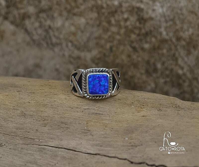 ANILLO DE PLATA CON  OPALO AZUL AN0036M