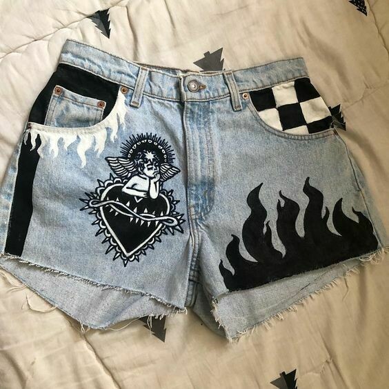 Artsy Short