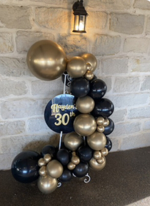 Garland +Easel Hire