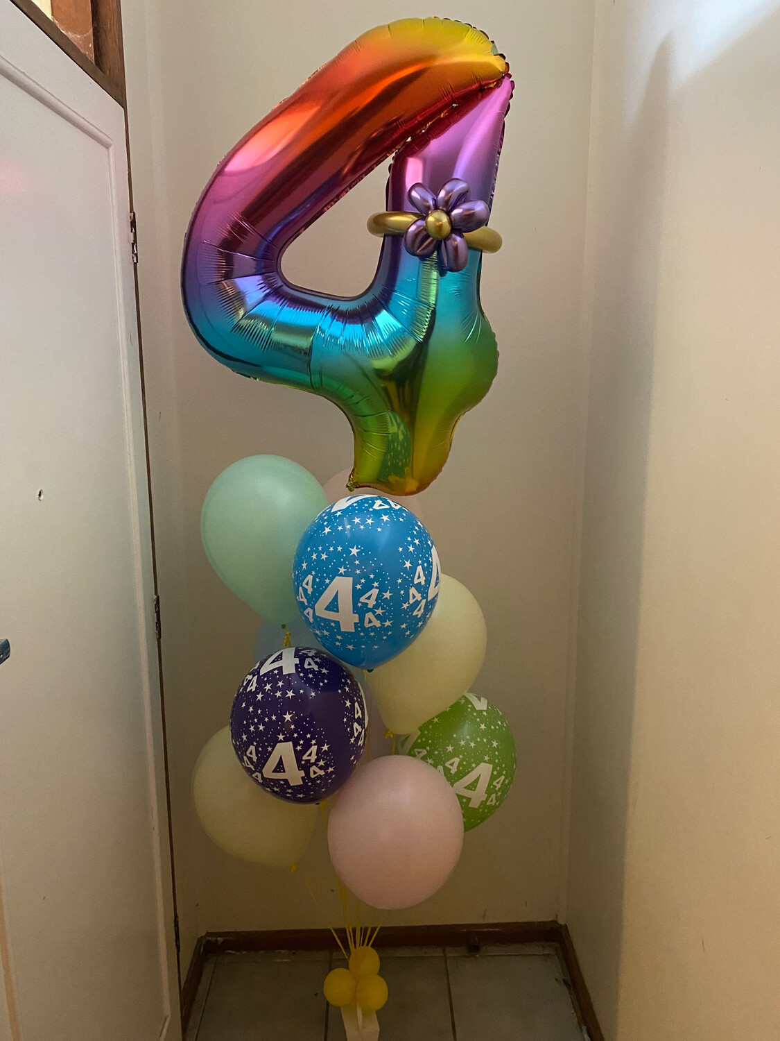 Single Number Balloon Bouquet – detail view 3 by Glitz N Twists