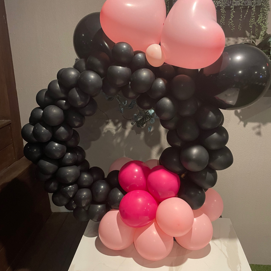 Balloon Hoop – detail view 3 by Glitz N Twists