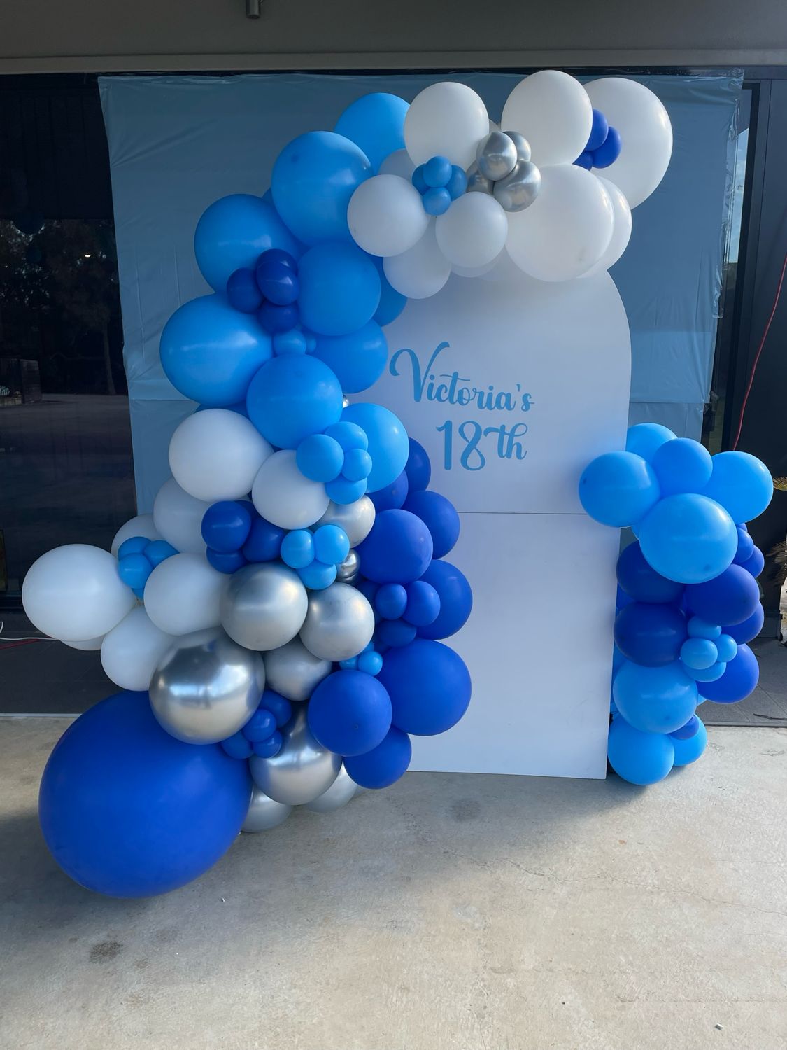 Standard Balloon Garland &amp; Arch Backdrop