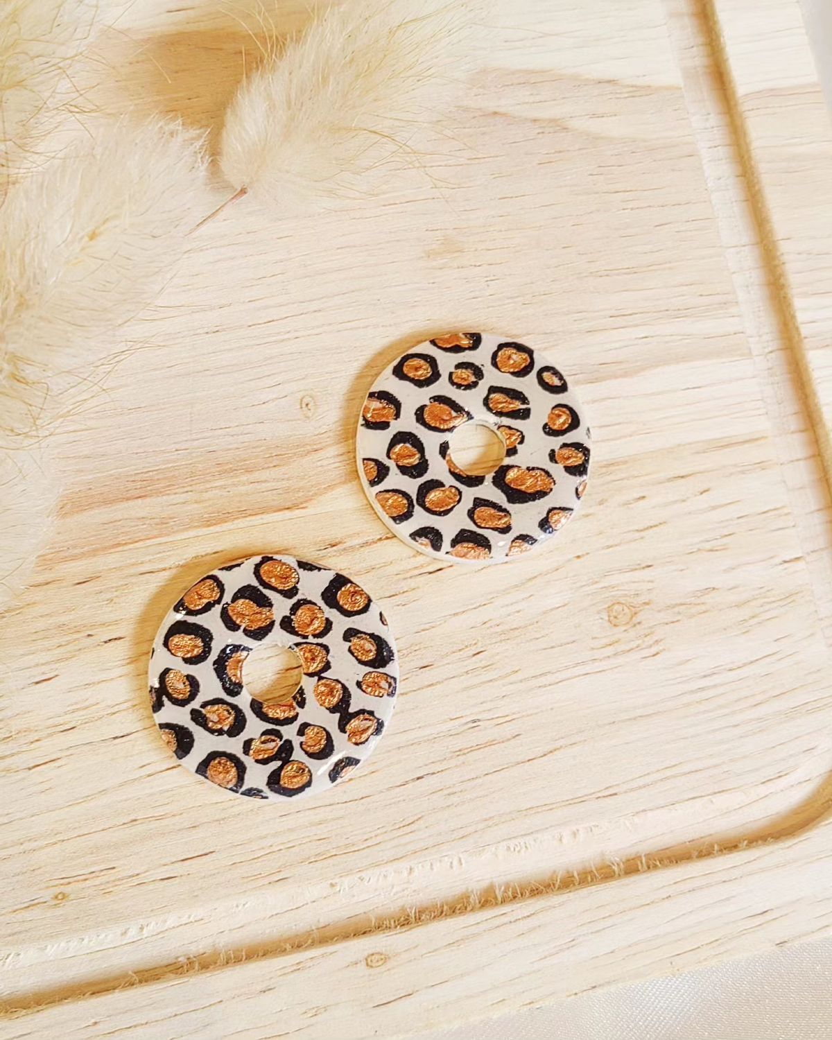Cheetah Round Charm