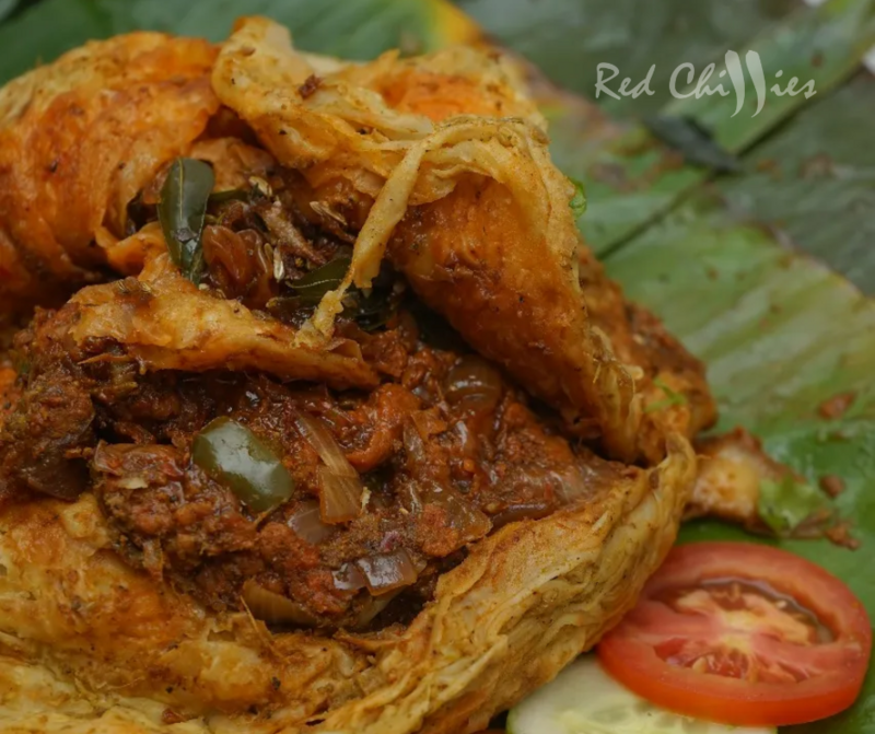 Chicken kizhi parotta