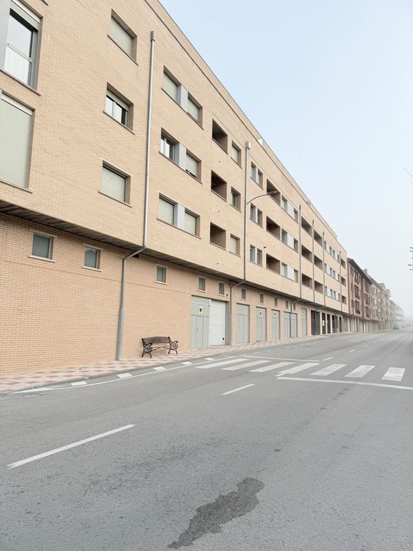 Próxima  promoción  de  16 vivienda  de dos  y tres dormitorios, cocheras y trasteros  en Calle Palafox 33. ¿La vista desde tu nuevo hogar?.