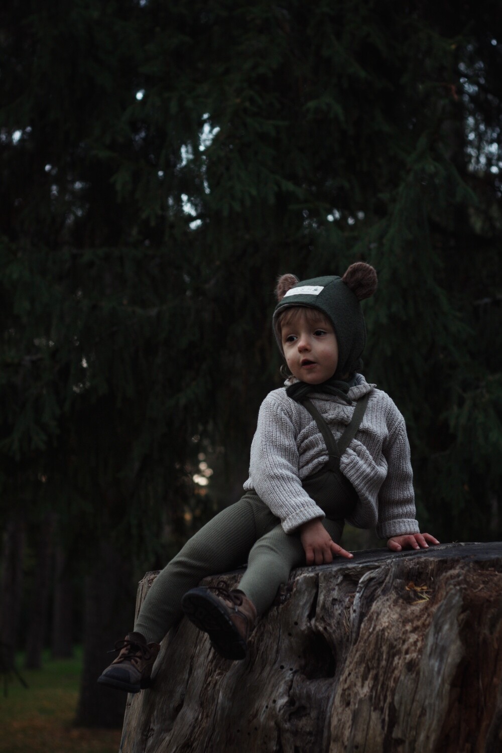 Ash Generation - FOREST BEAR WOOL BONNET-