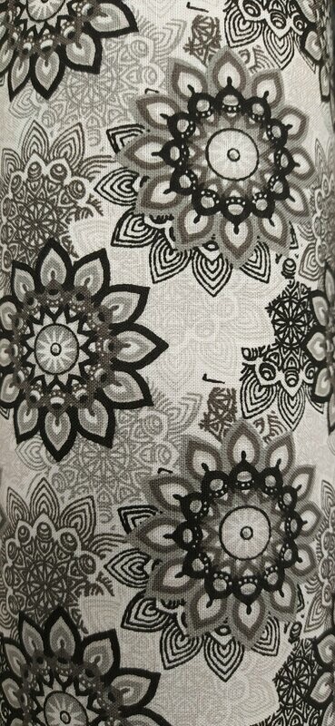 MANDALA BLANCO Y NEGRO