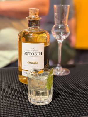 NOBLE CURAÇAO ORANGE LIQUEUR &amp; BRANDY Satoshi