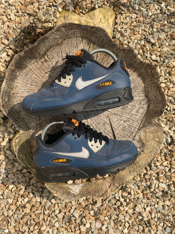 Classic Leather Nike AM 90
