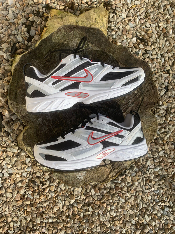 Deadstock Vintage Nike’s