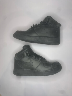 Nike Air Force 1 Mid Black Leather