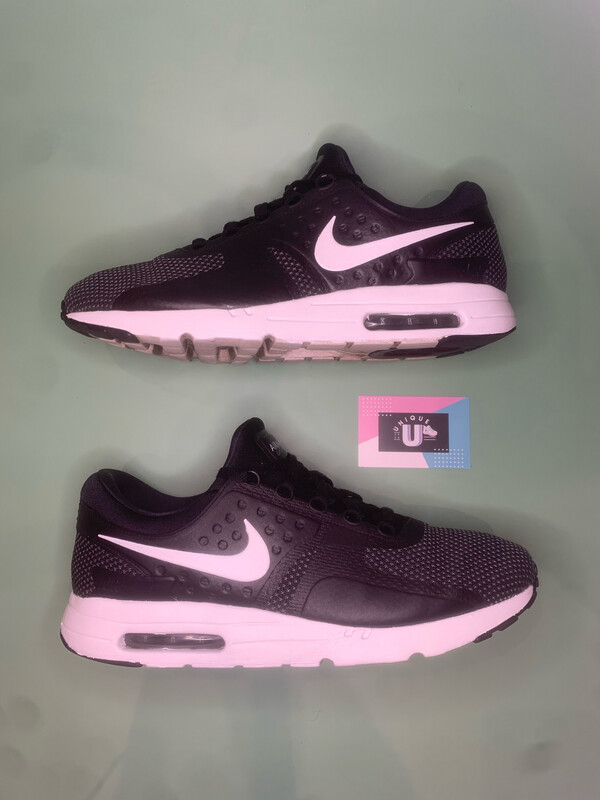 Nike Air Max Zero Black White knit