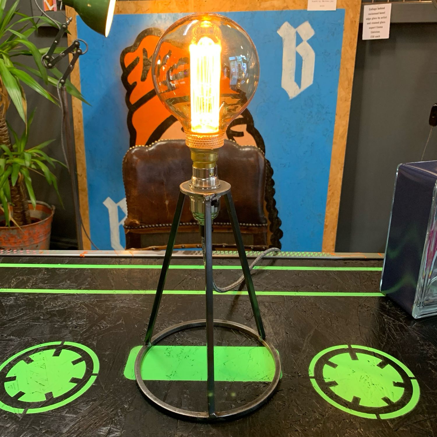 Industrial Steel Stand With Decorative Led Bulb