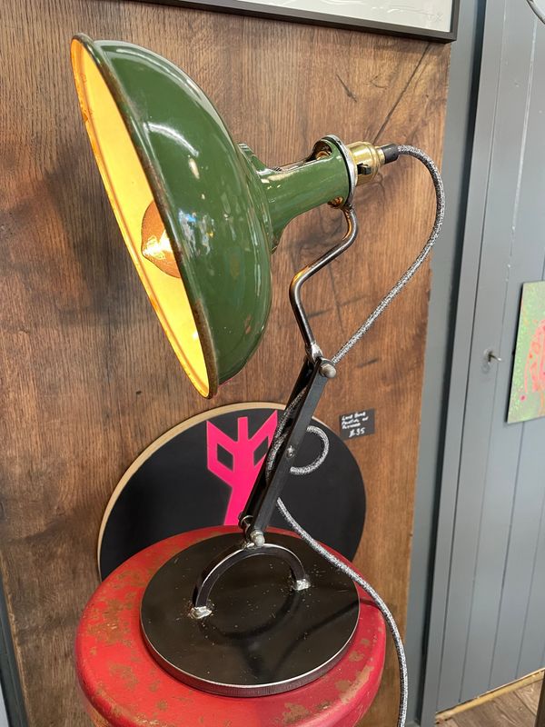 Coolicon Task Lamp
