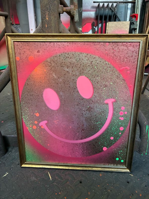 Smiley Art In Vintage Frame
