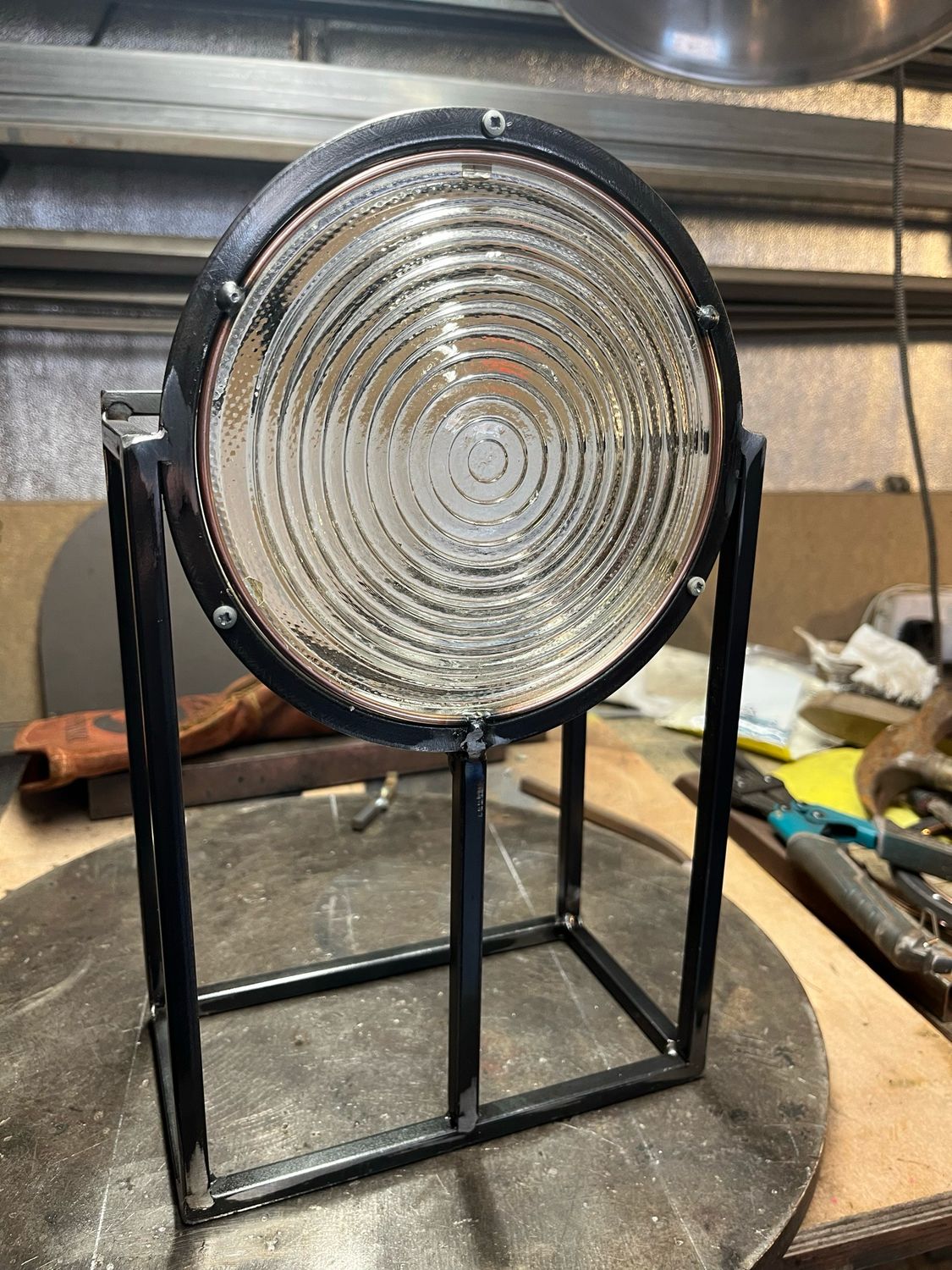 Lens Light