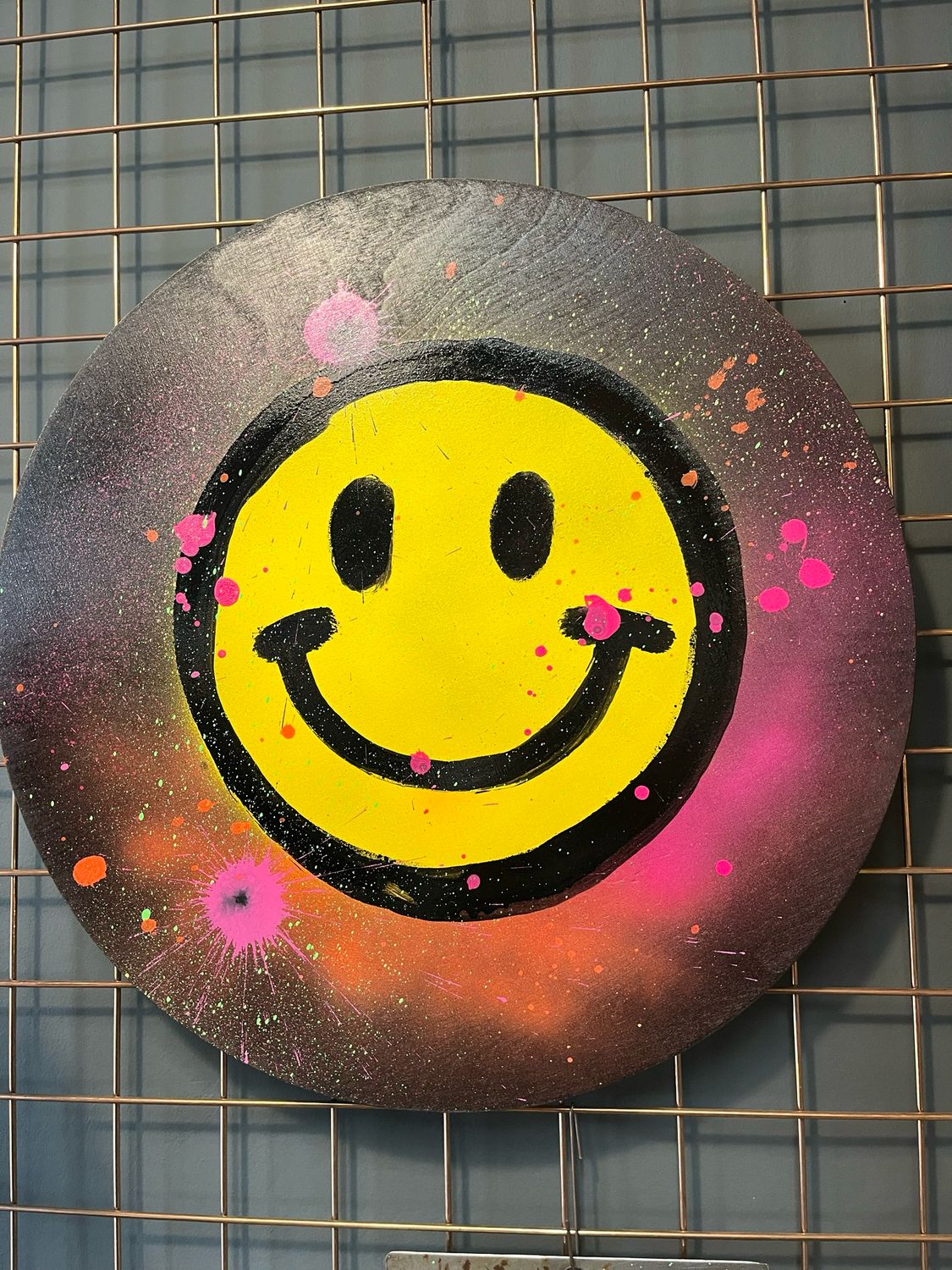 Smiley Painted Disc