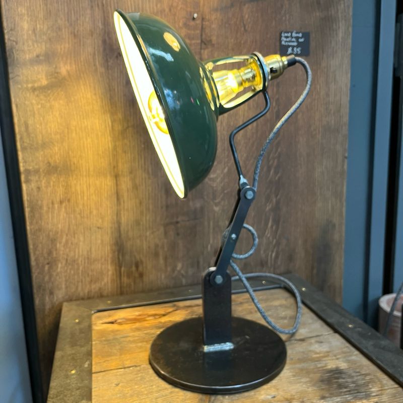 Coolicon Task Lamp