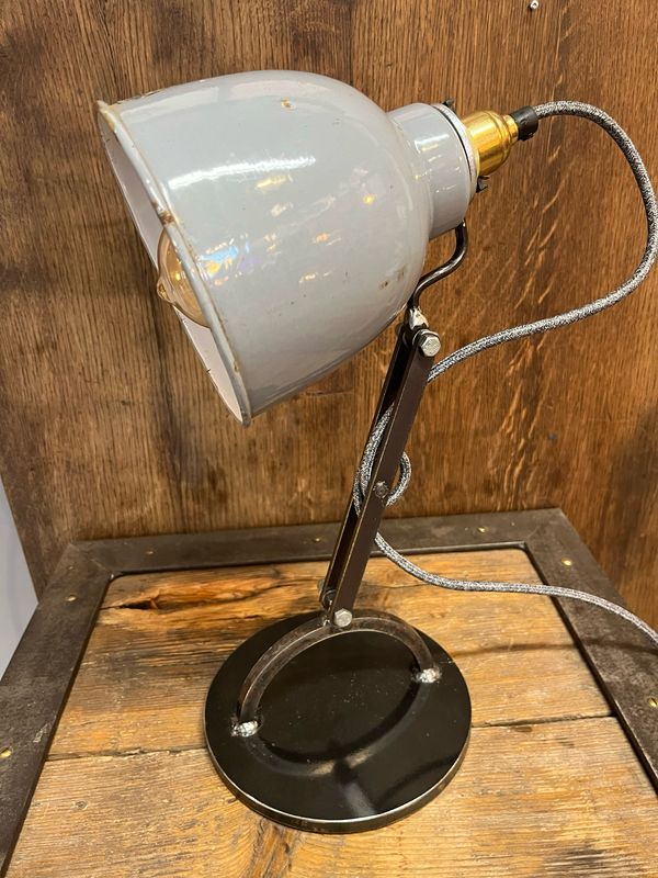 Benjamin Crysteel Enamel Shade Lamp