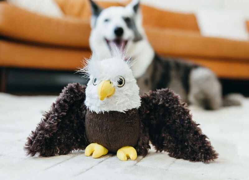 P.L.A.Y. Fetching Flock Plush Toys - Adler