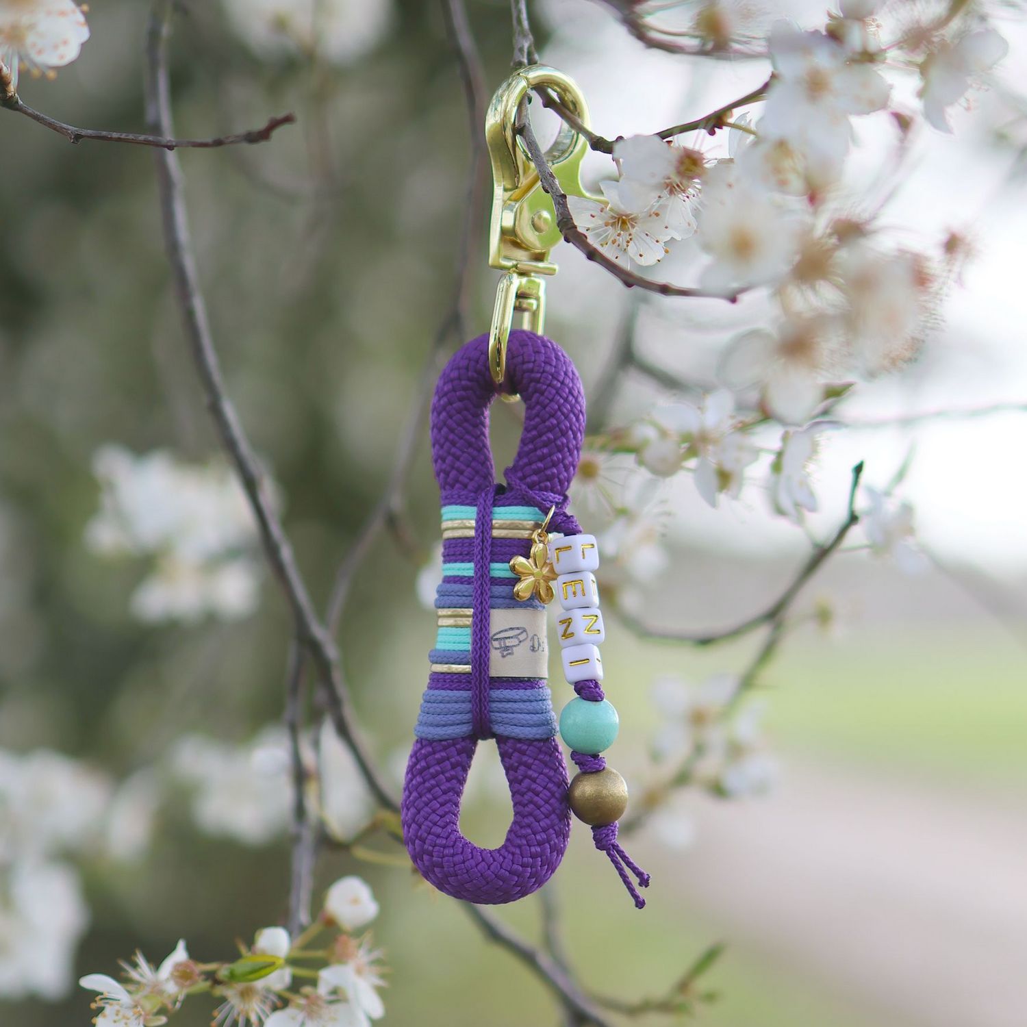 Schlüsselanhänger aus Tau Design Mika