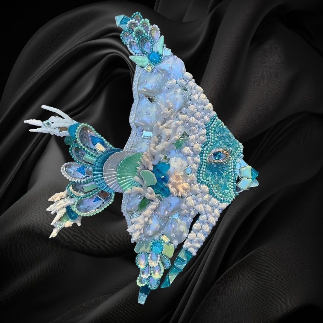 Blue Green Angel Fish