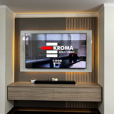 RACKS TV
