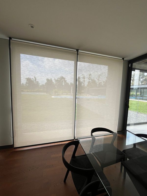 CORTINAS ROLLER SUNSCREEN PREMIUM. (PUEDEN INSTALARSE CON O SIN CENEFA)