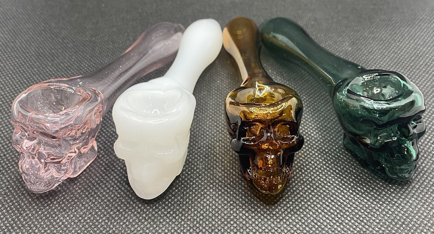 Skull Glass Pipe