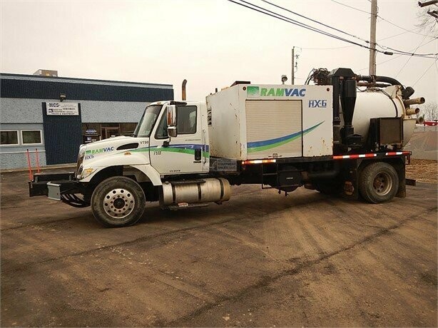 2007 INTERNATIONAL WORKSTAR 7400