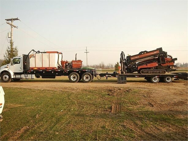 2012 DITCH WITCH JT3020 MACH 1 2012 DITCH WITCH JT3020 MACH 1
