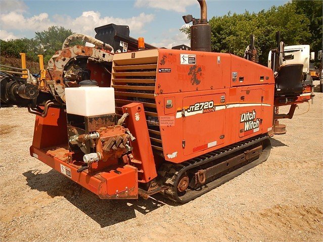 2005 DITCH WITCH JT2720 MACH 1