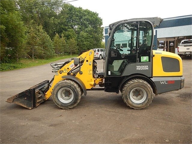 2016 WACKER NEUSON WL32