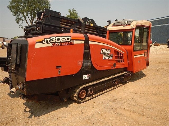 2012 DITCH WITCH JT3020AT