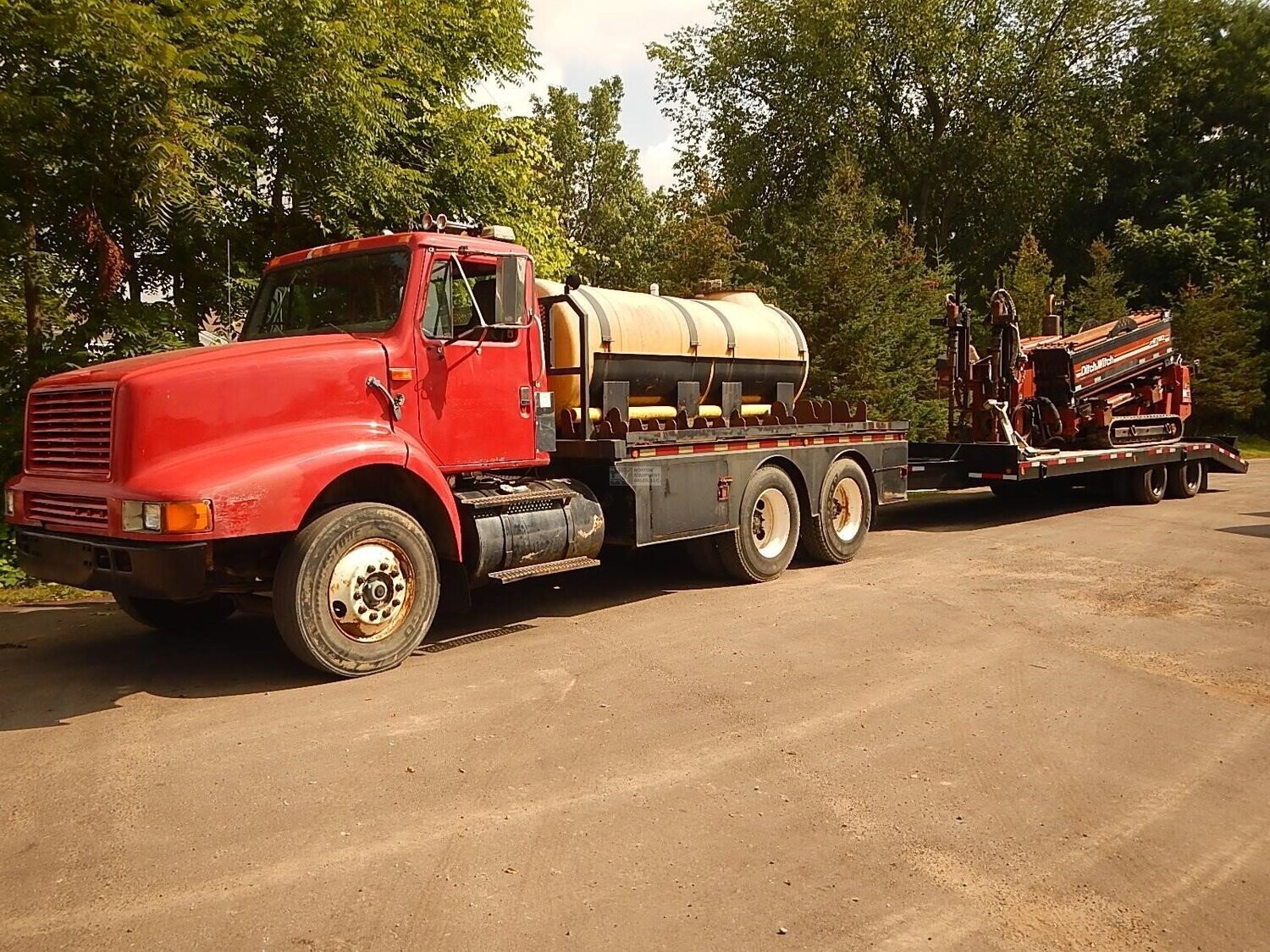 2005 DITCH WITCH JT2720 MACH 1 2005 DITCH WITCH JT2720 MACH 1