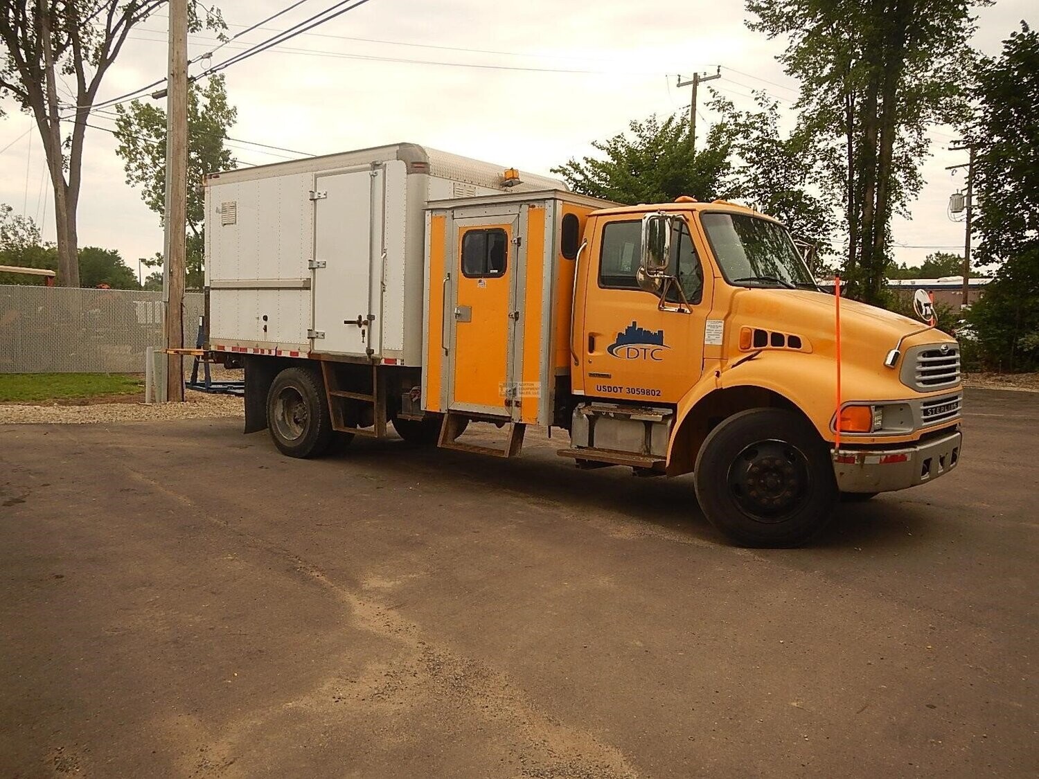 2007 STERLING ACTERRA