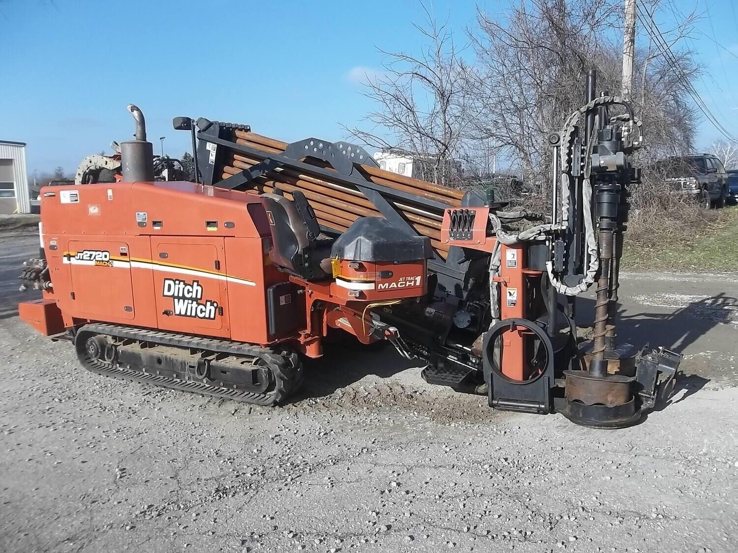 2000 DITCH WITCH JT2720