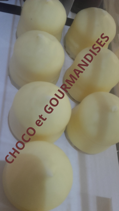 BOITE DE 25 TETES CHOCO BLANC