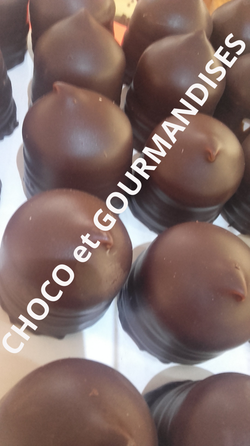 BOITE DE 25 TETES CHOCO NOIR