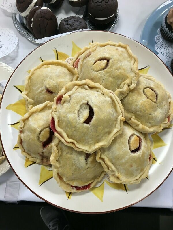 GOURMET CRANBERRY APPLE HANDPIES