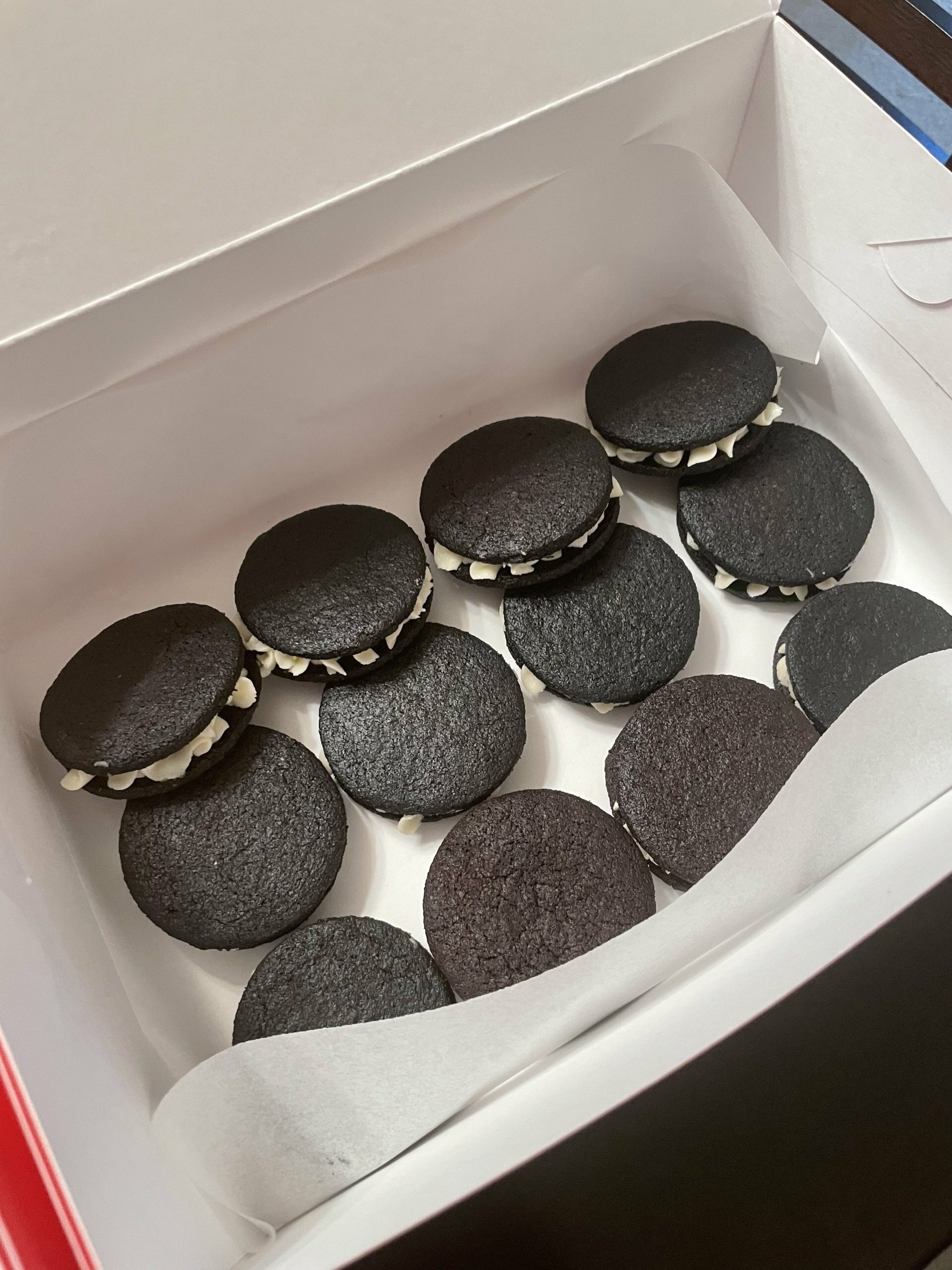 KETO OREO WHOOPIE PIES