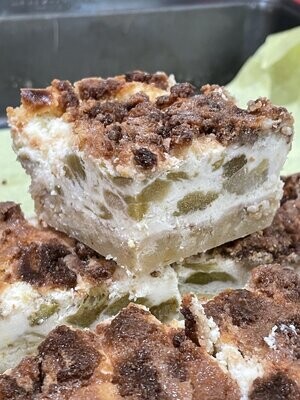 KETO RHUBARB CHEESECAKE BARS