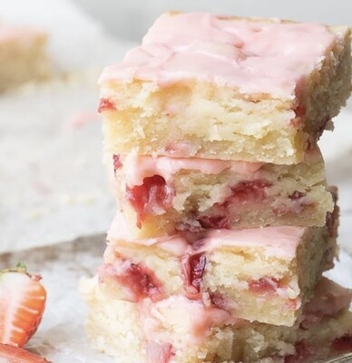 STRAWBERRY LEMON BLONDIES
