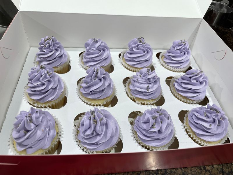 LAVENDAR LEMON