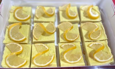 KETO (& VEGAN) MEYER LEMON BARS