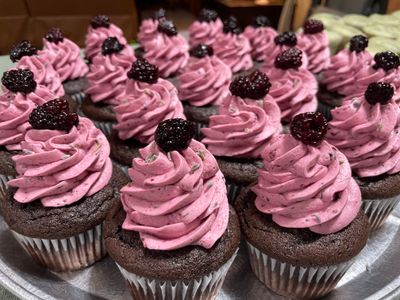 BLACKBERRY LAVENDAR CHOCOLATE
