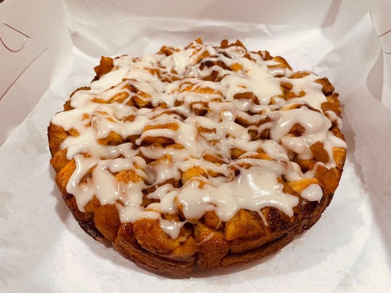 APPLE FRITTER CINNAMON ROLL