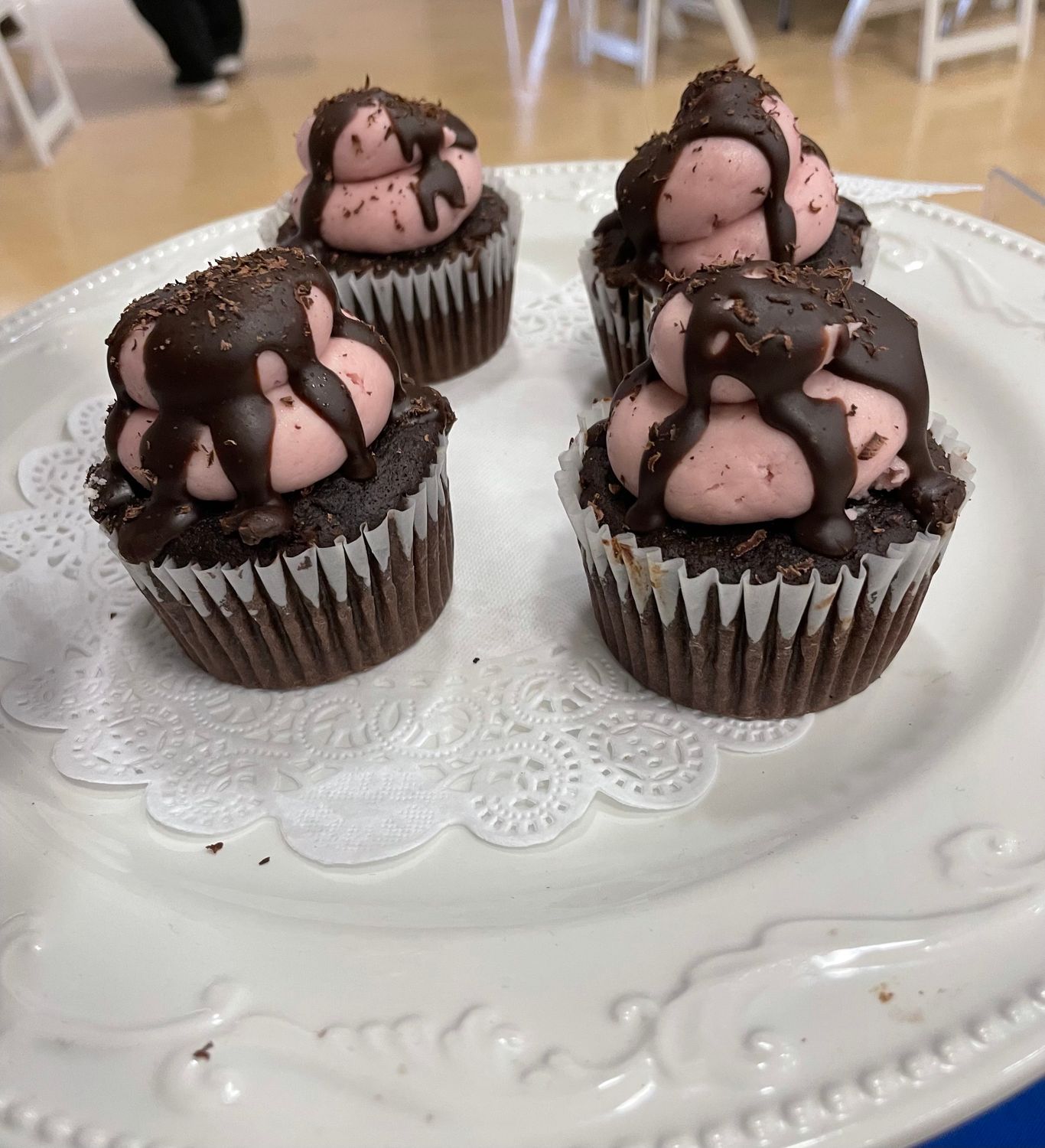 RASPBERRY DARK CHOCOLATE (GF)