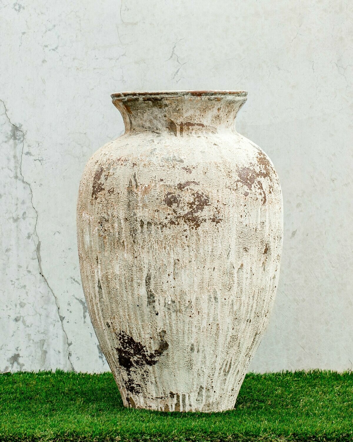 TALL JAR (51cm X 80cm)